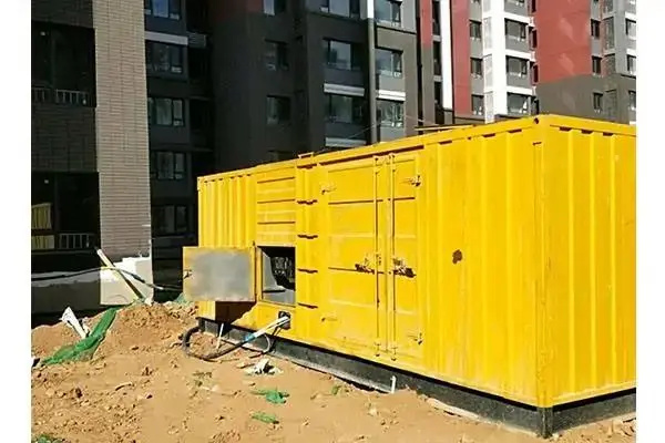 桂东发电机租赁中燃油压力过低会对发动机的哪些部件造成损坏？