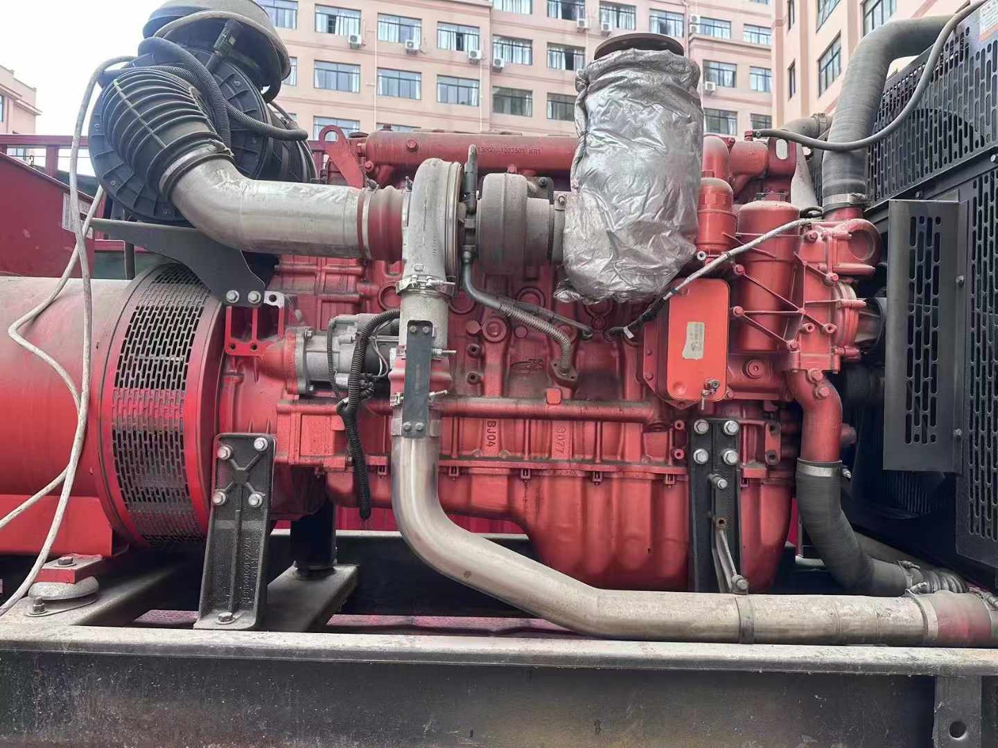 桂东如何选择适合 600kW 柴油发电机组的过载保护器？