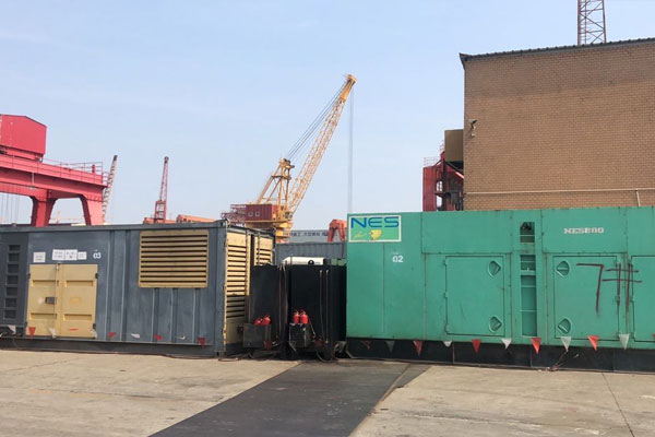 桂东发电机出租空气滤清器的清洁频率是多少？